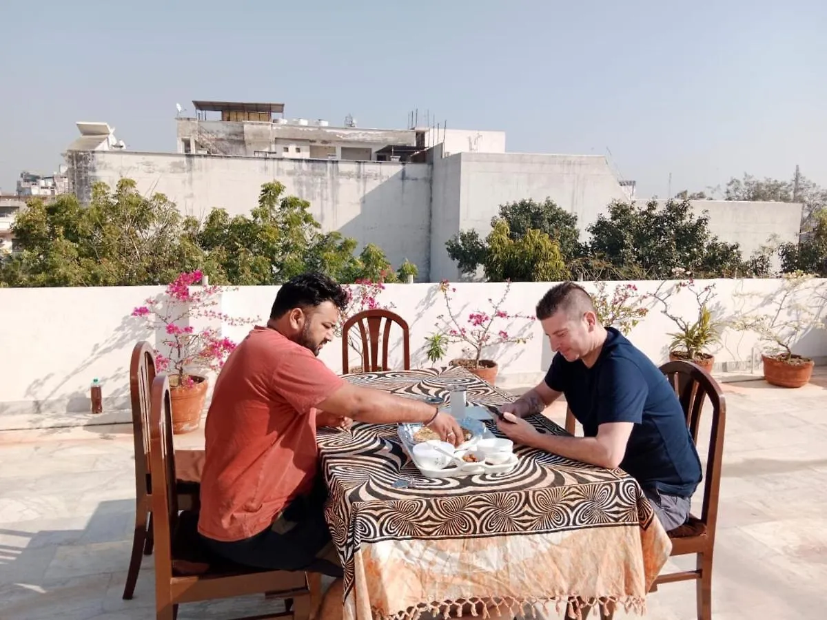 Alibaba'S Indiana Homestay Agra  India